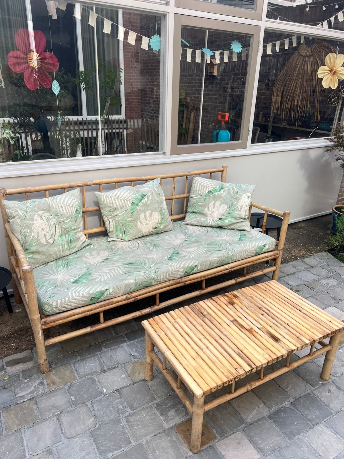 Bamboo bank met tafel., Ophalen, Gebruikt, Overige materialen