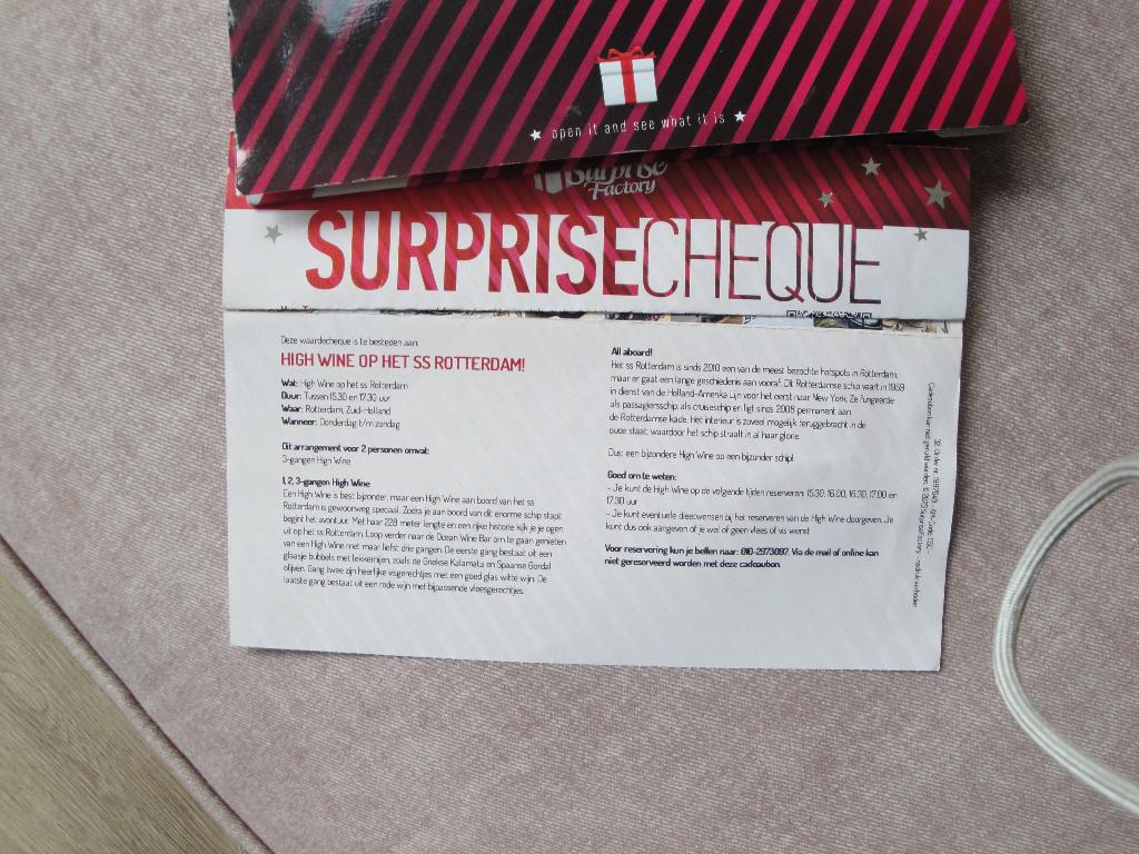 surprise Cheque, Tickets en Kaartjes, Twee personen
