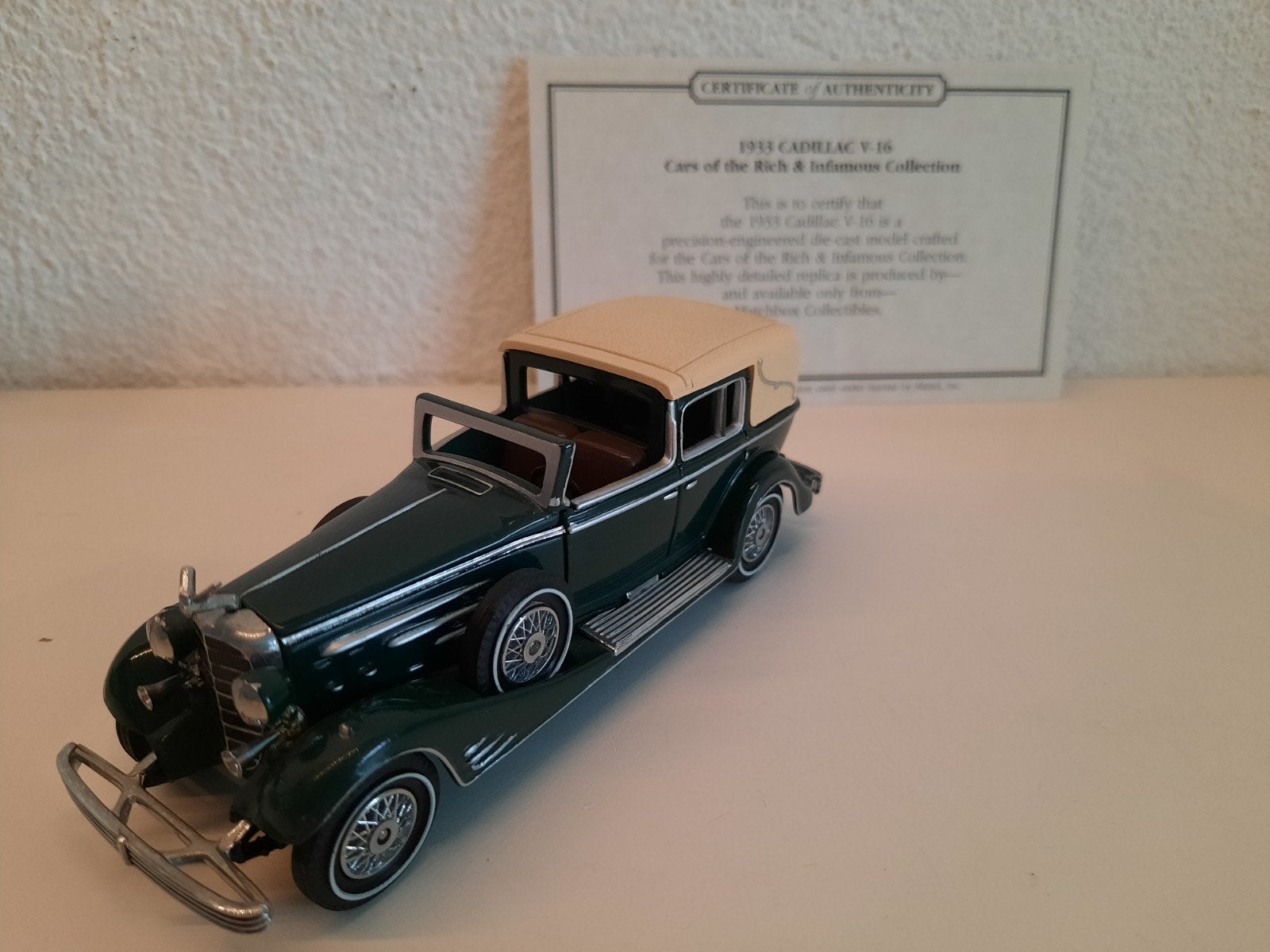 Matchbox 1933 Cadillac V-16 Diecast Modelauto, Ophalen of Verzenden, Zo goed als nieuw, Auto, Matchbox