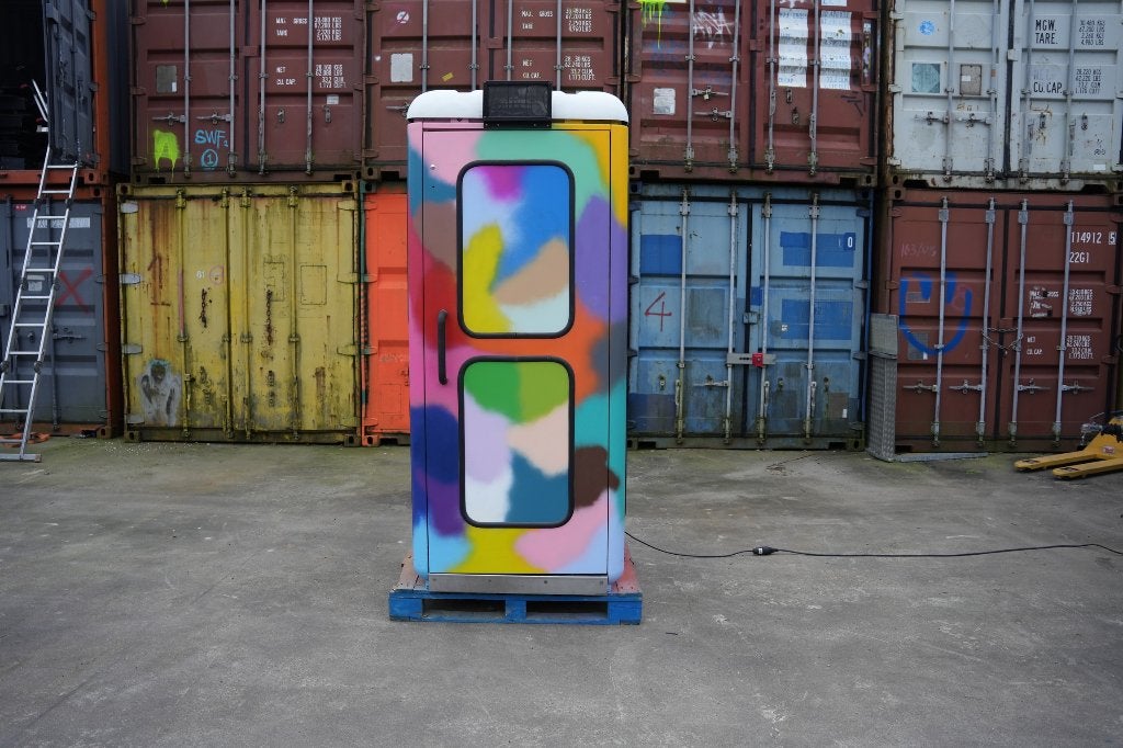 Originele Duitse telefooncel (TH78) omgebouwd tot DiscoBooth, Ophalen, Gebruikt