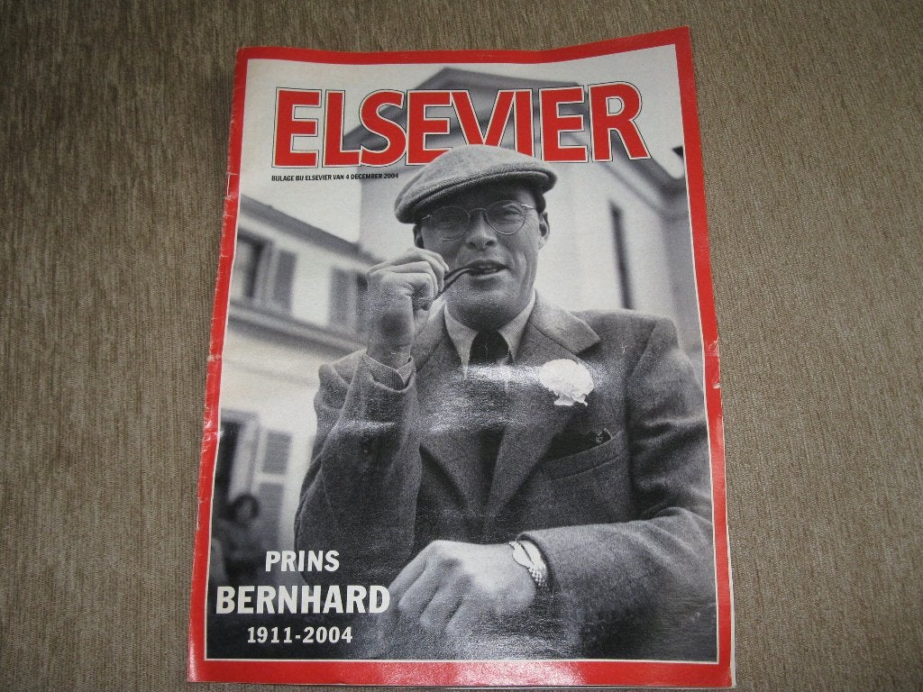 Koninklijkhuis. Bijlage Elsevier, Prins Bernard 1911-2004., Ophalen of Verzenden, Gebruikt, Kaart, Foto of Prent