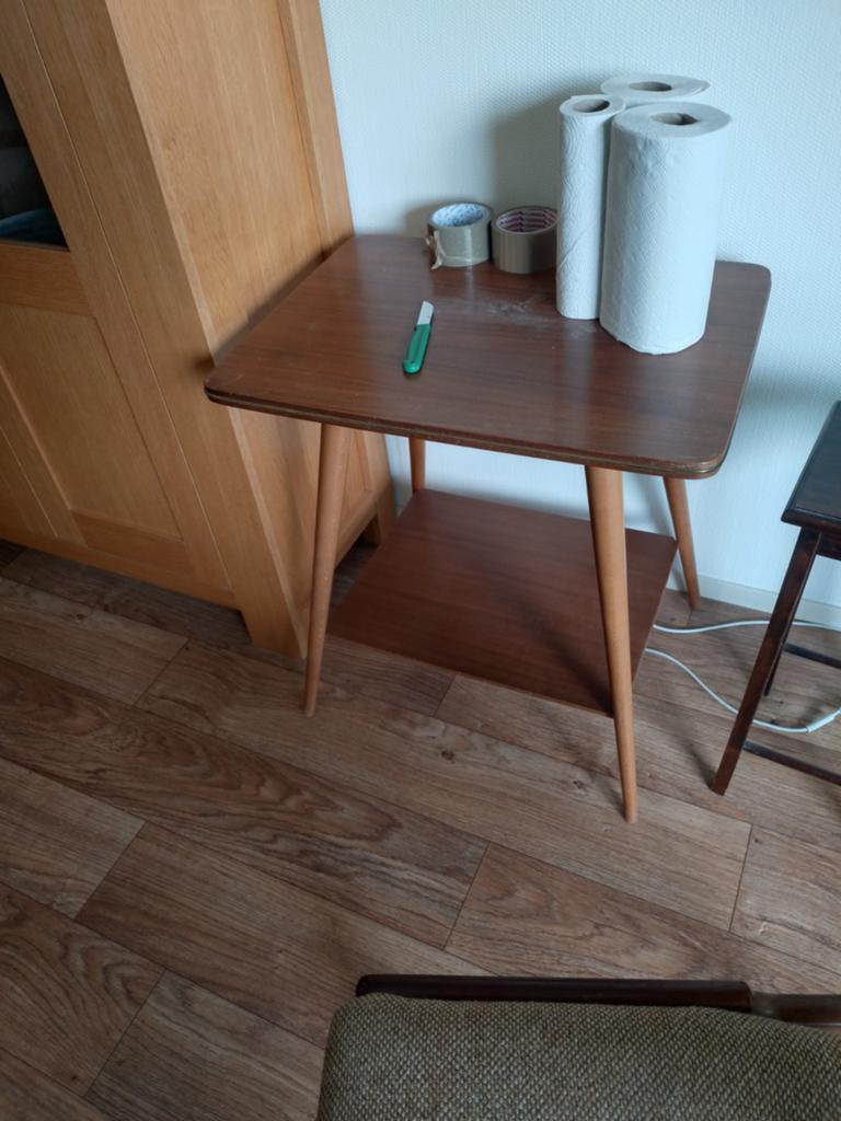 Vintage bijzettafel jaren '60 - Hout, Minder dan 55 cm, Gebruikt, Rechthoekig, Vintage, Jaren '60