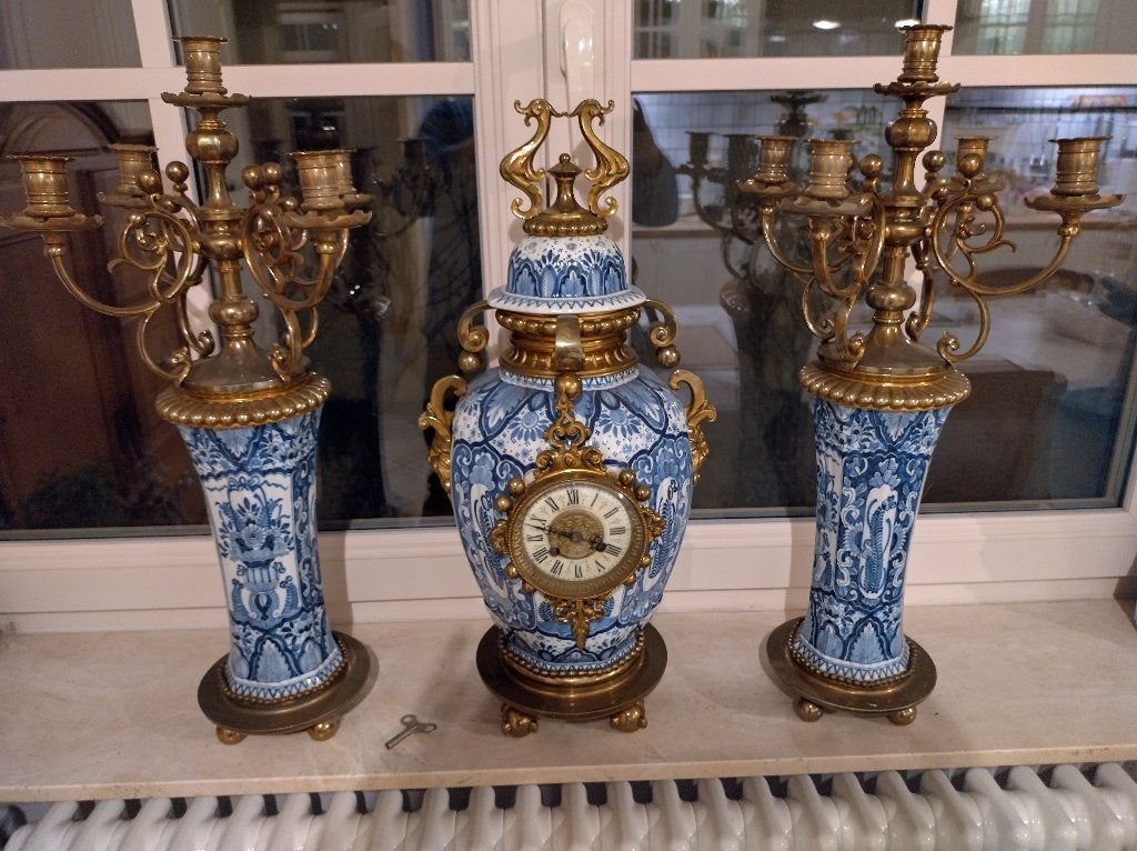Antieke klok met kandelaars Delft Blauw, Ophalen of Verzenden