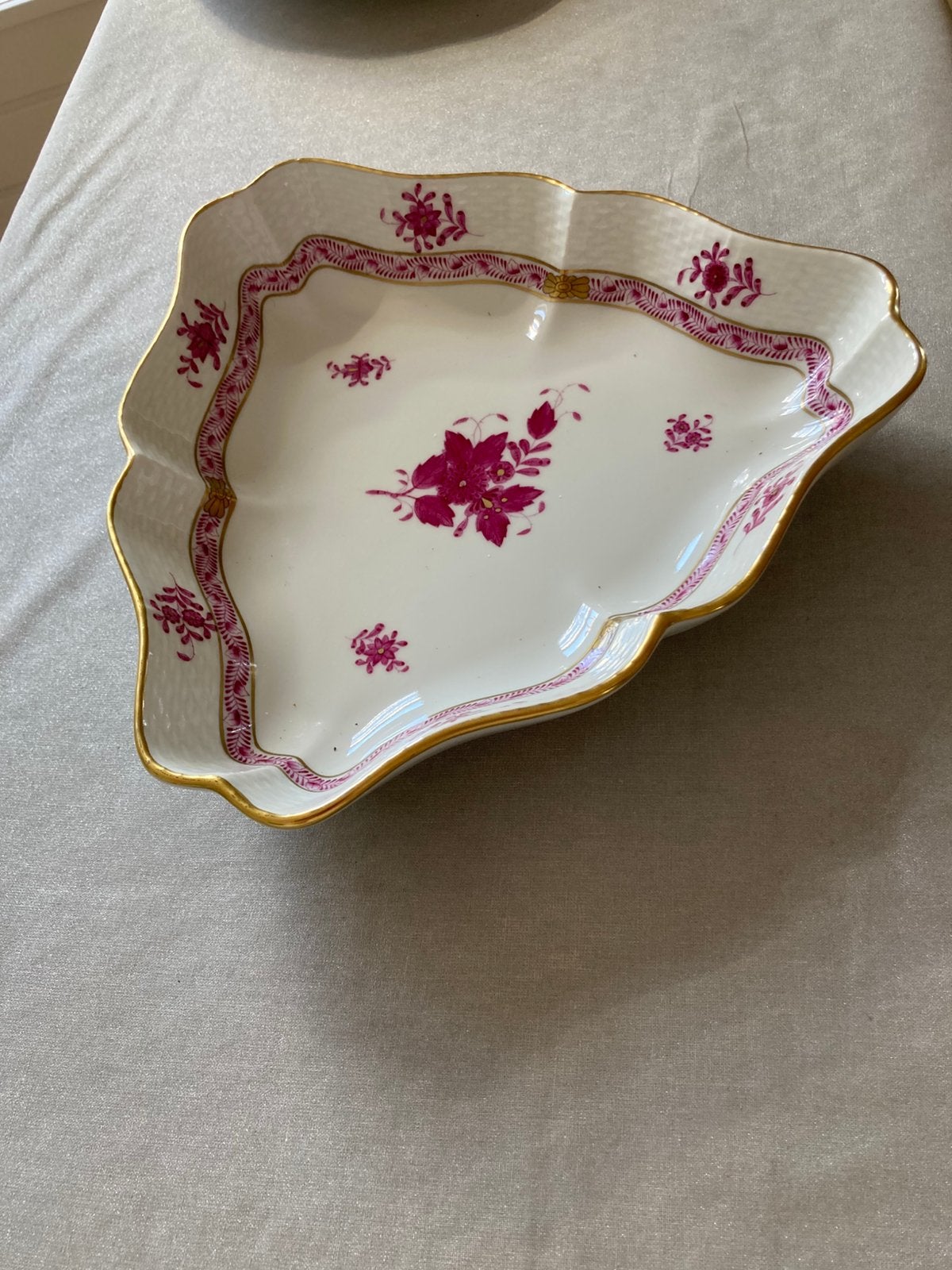 Herend rose driehoekige schaal, Ophalen of Verzenden
