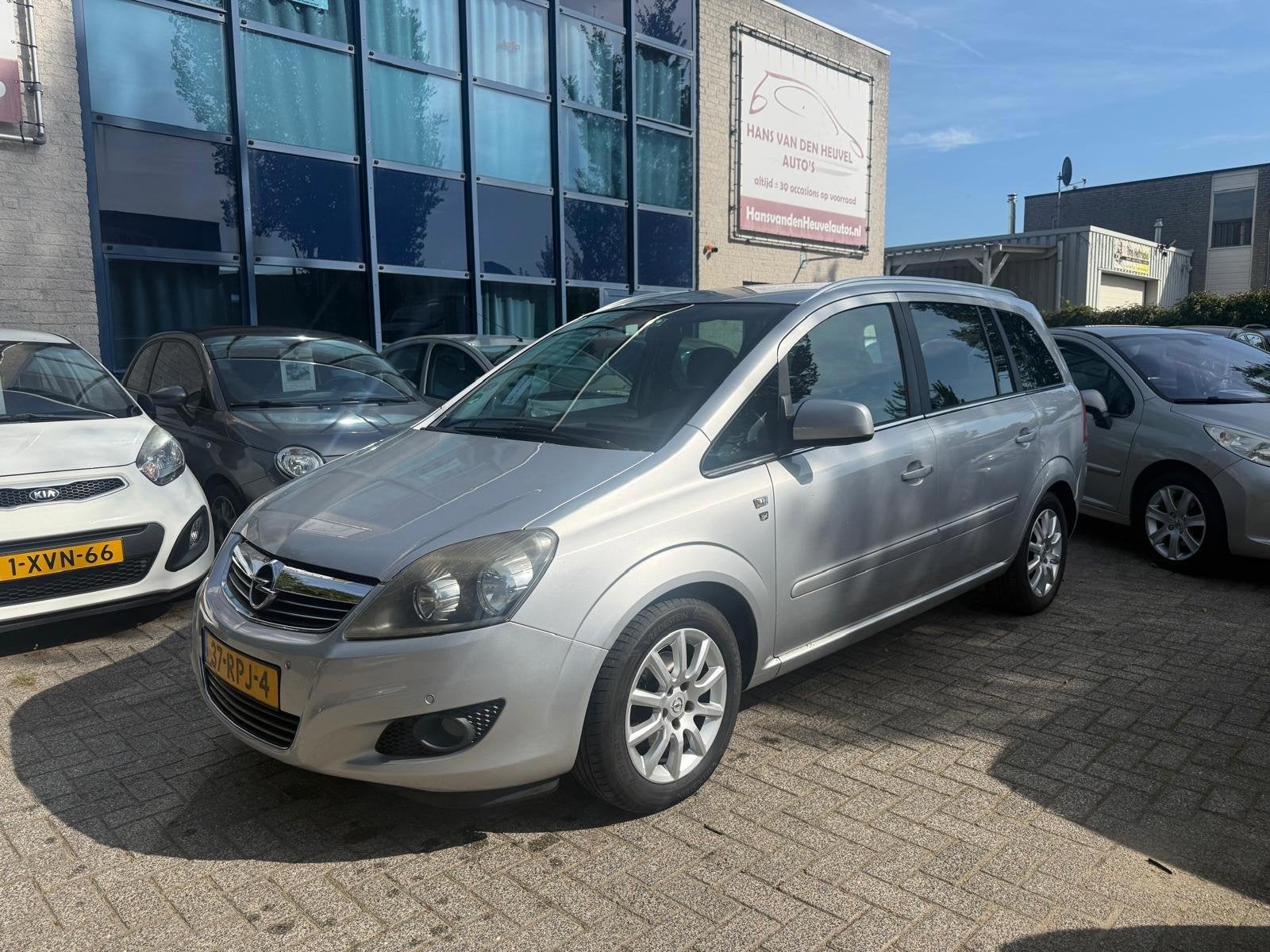 Opel Zafira 1.6 111 years Edition 7 ZITTER, TREKHAAK, APK 09, Voorwielaandrijving, Euro 5, Gebruikt, 4 cilinders