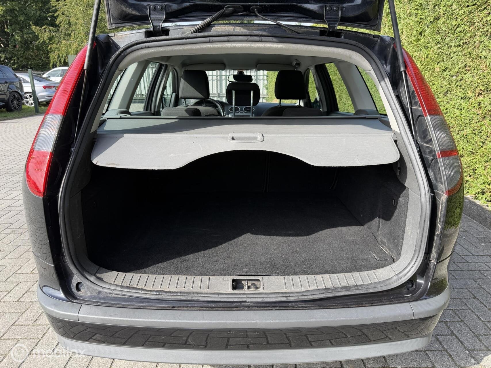 Foto 20 van Ford Focus Wagon 1.6-16V Koude Airco Cruise Distributie verv