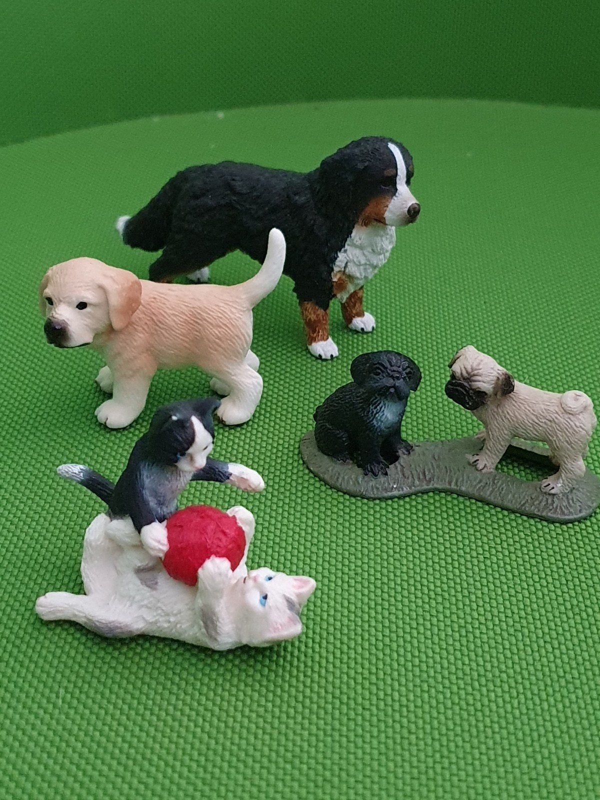 Sleich, mopshondje, benner senner,  golden retreiver, Ophalen of Verzenden, Gebruikt, Hond of Kat, Beeldje of Figuurtje