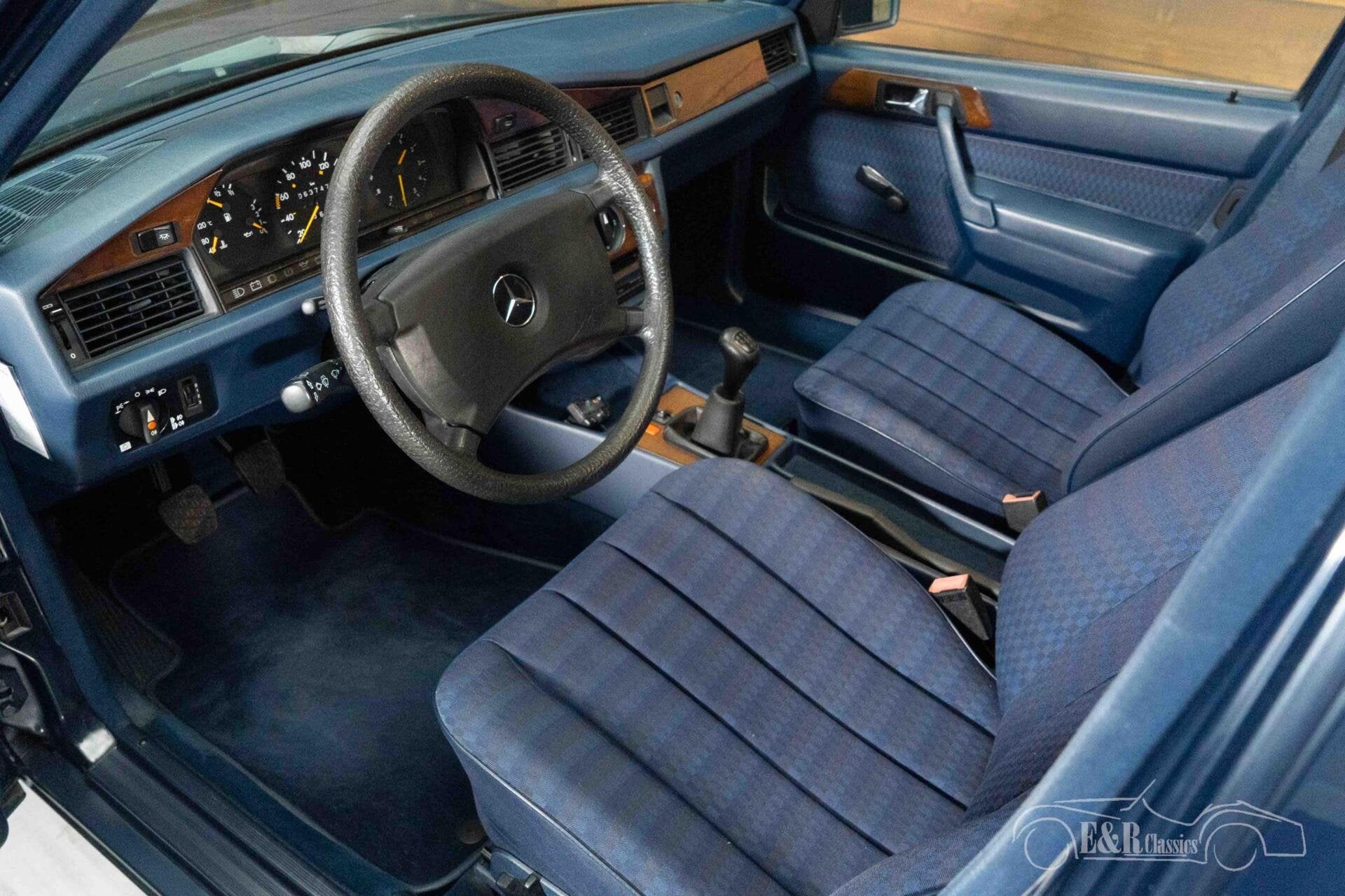 Mercedes 190 D Sedan | 1990, Auto's, Oldtimers, Mercedes-Benz, Bedrijf, 75 pk, Blauw
