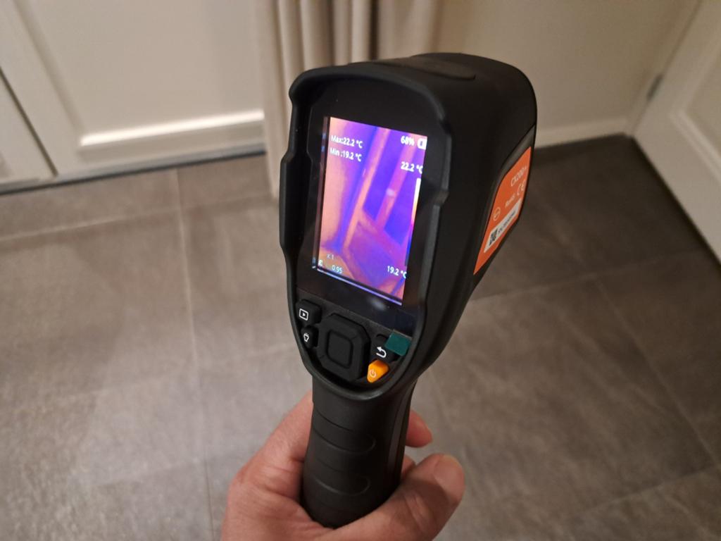 Te huur: Raythink warmtebeeldcamera/ infrarood camera., Doe-het-zelf en Verbouw, Meetapparatuur, Ophalen, Zo goed als nieuw, Temperatuur