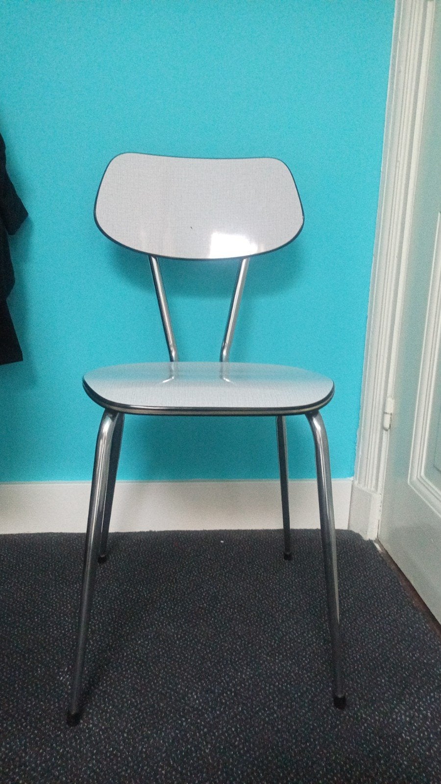 Vintage formica stoeltje in perfecte staat, Huis en Inrichting, Ophalen, Zo goed als nieuw, Retro, Eén