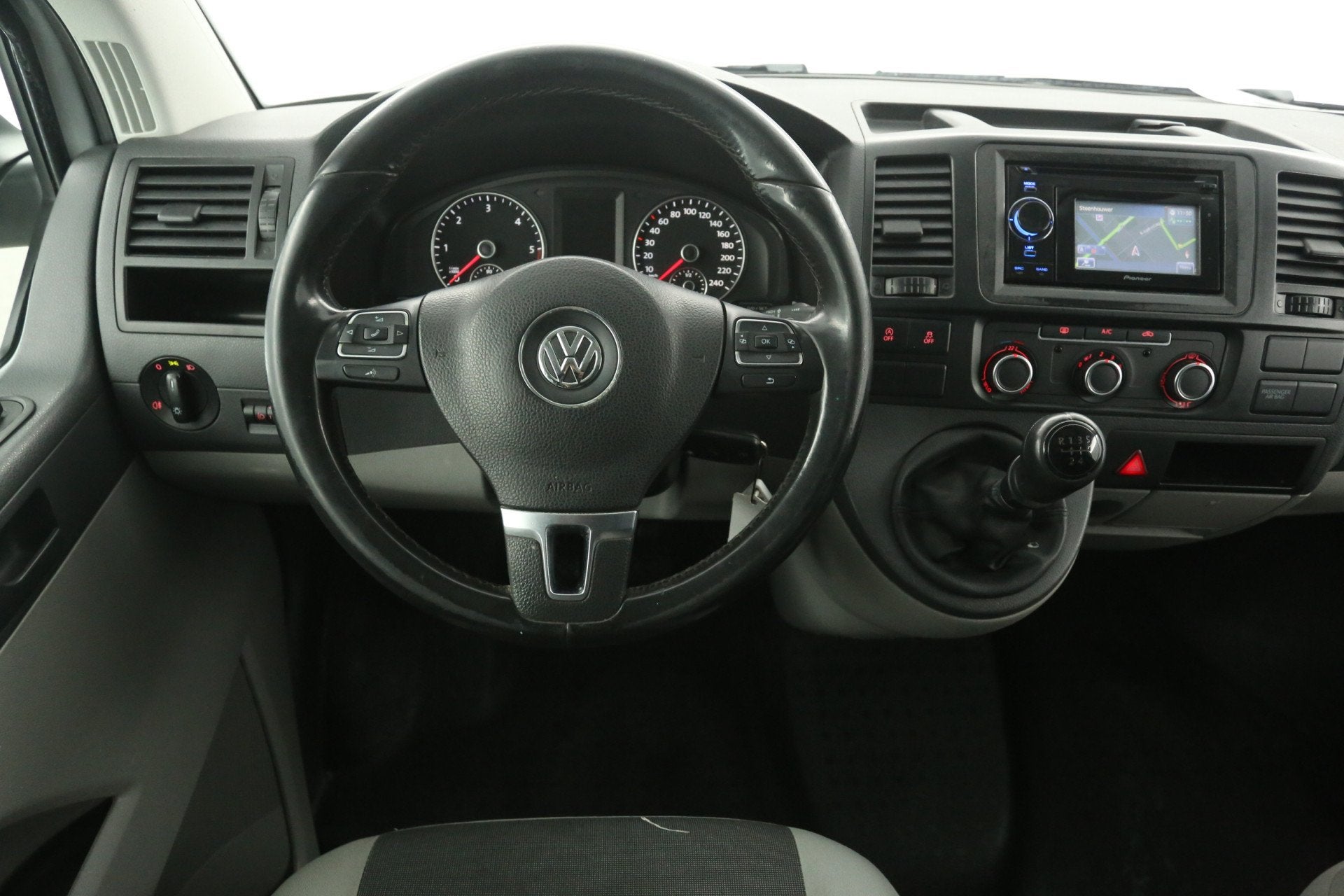 Volkswagen Transporter 2.0 TDI L1H1 140PK | Airco | Cruise |, Voorwielaandrijving, Euro 5, Gebruikt, 4 cilinders