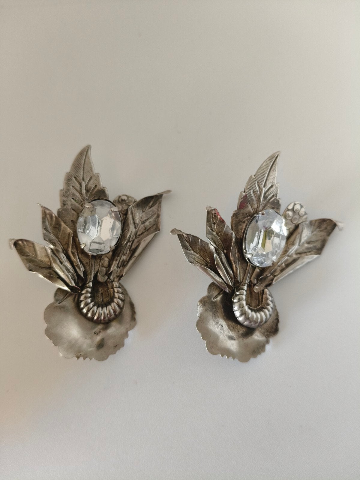 Prachtige vintage zilverkleurige metalen clip-oorbellen, Sieraden, Tassen en Uiterlijk, Overige materialen, Ophalen of Verzenden