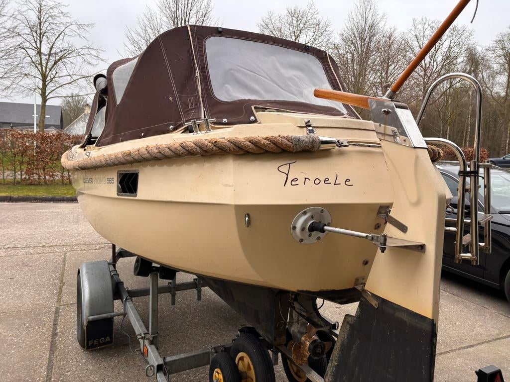 Zeer nette Clever viking 565 incl trailer., Ophalen of Verzenden, Polyester, Benzine, Buitenboordmotor