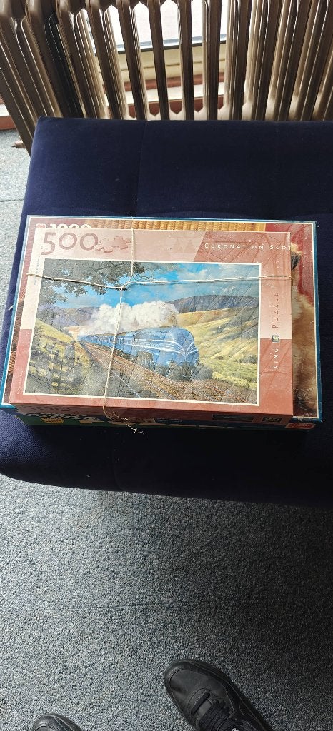 Doos met 12 puzzels, Ophalen, 500 t/m 1500 stukjes, Gebruikt, Legpuzzel