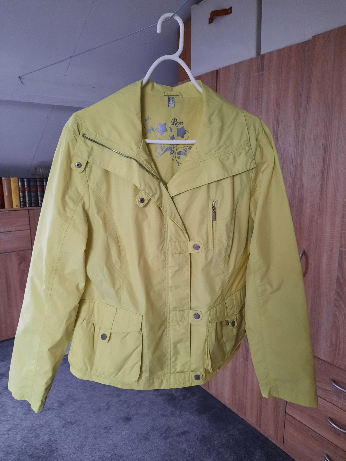 Nette damesjas maat 44, Kleding | Dames, Reset, Ophalen of Verzenden, Zo goed als nieuw, Maat 42/44 (L)