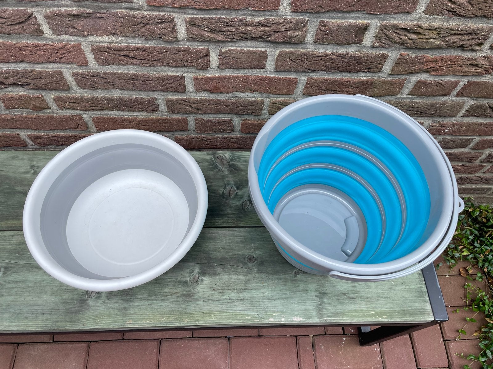 Opvouwbare emmer en teil - handig voor camping/caravan, Ophalen of Verzenden, Gebruikt, Kunststof, Met handgreep