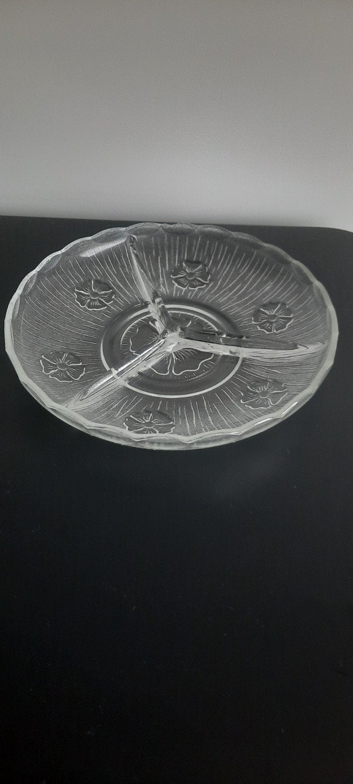 Glazen schaal vakjesschaal hapjesschaal snackschaal 21 cm, Ophalen of Verzenden