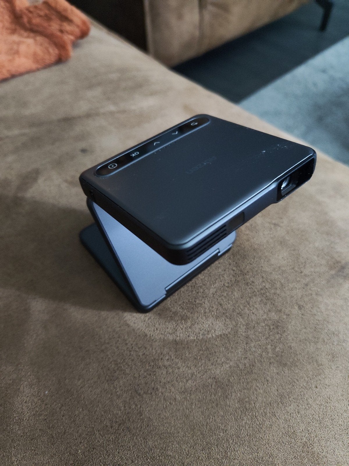 Aurzen zip trifold Mini Projector - Compacte DLP Beamer, Ophalen of Verzenden, Zo goed als nieuw, DLP, Aurzen