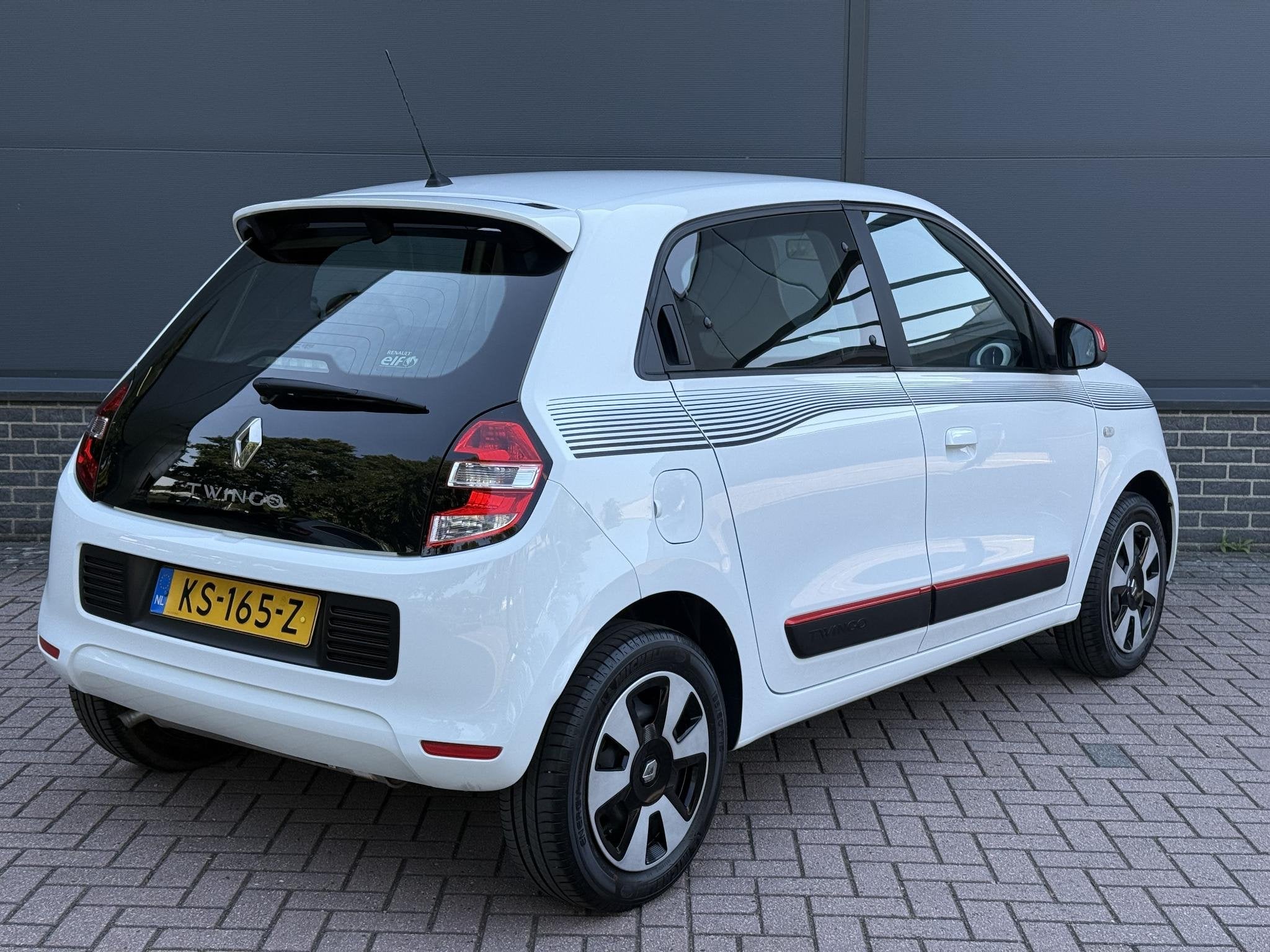 Renault Twingo 1.0 SCe Collection / Dealer Onderhouden / 1st, Auto's, Renault, Gebruikt, Euro 6, 840 kg, 4 stoelen