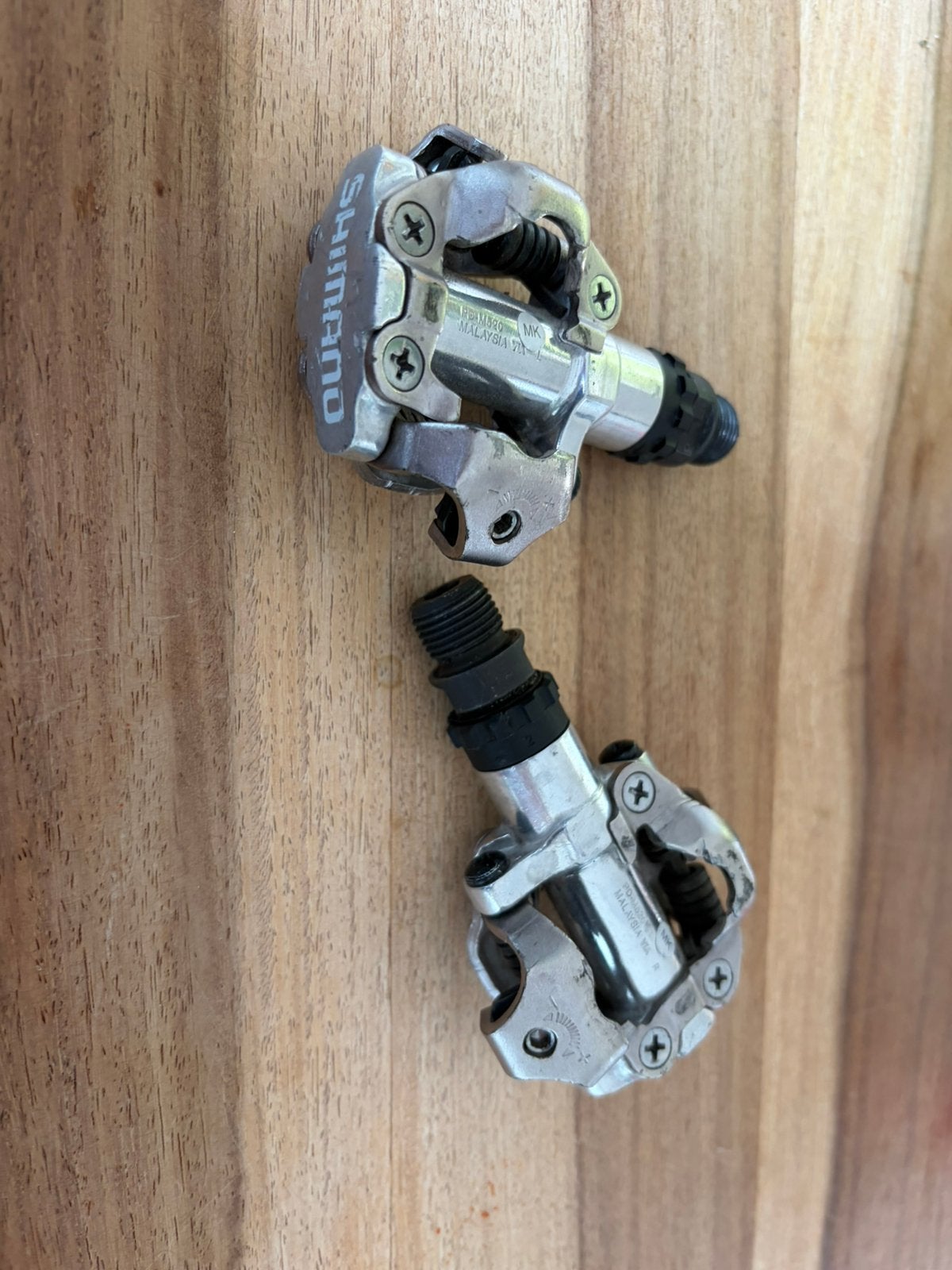 Shimano PD-M520, Fietsen en Brommers, Fietsonderdelen, Crankstel of Pedalen, Gebruikt, Staal, Ophalen of Verzenden