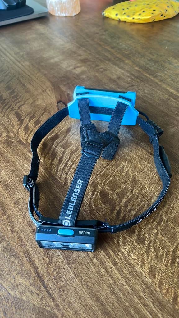 Ledlenser 9r hoofdlamp, Ophalen, Zo goed als nieuw, Batterij