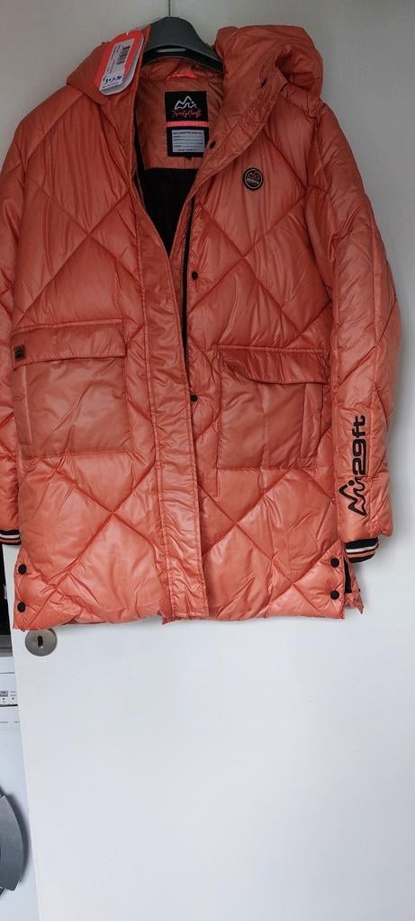 Nieuw.leuke orange jack.maat 176/38.lekker warm.met apucho, Ophalen of Verzenden, Nieuw, Maat 38/40 (M), Oranje