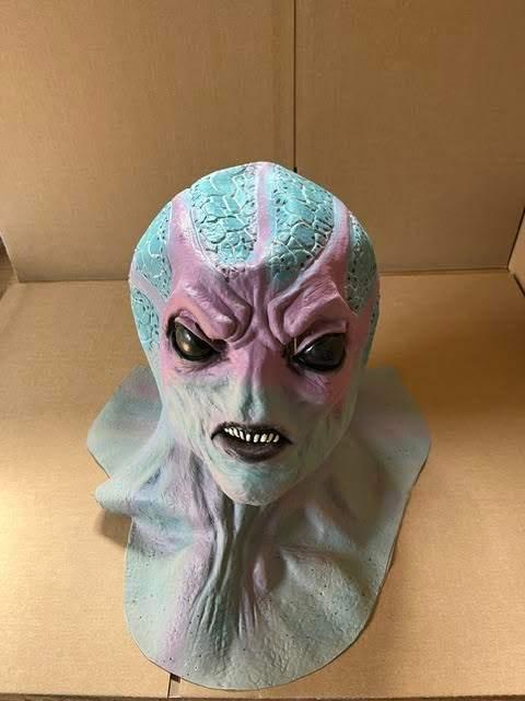 Alien masker - Eng grappig masker - Halloween, Hobby en Vrije tijd, Feestartikelen, Verzenden, Nieuw, Feestartikel, Halloween of Griezel