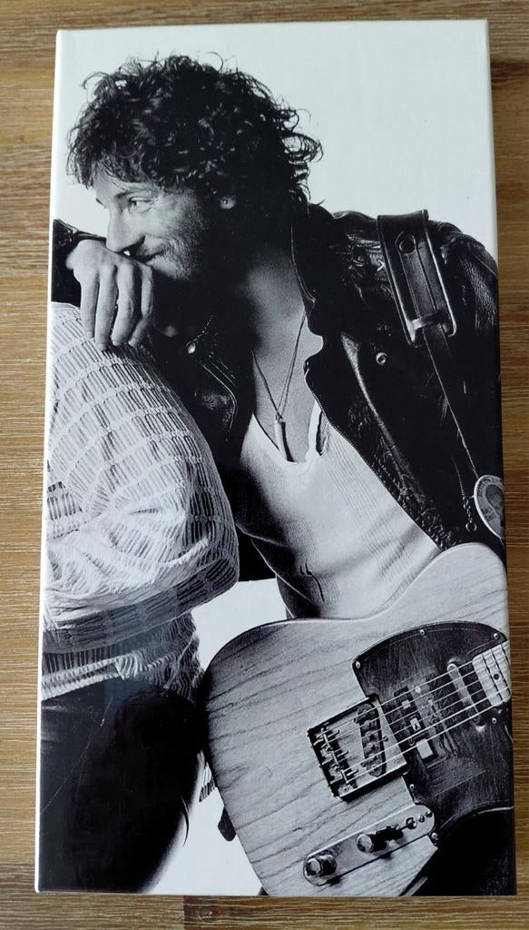 Bruce springsteen born to run 30th special cd box, Ophalen of Verzenden, Zo goed als nieuw, Overige formaten, Pop