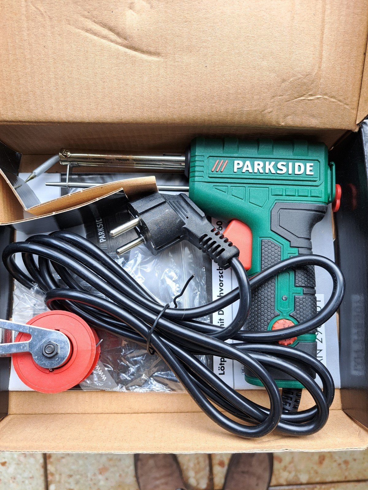 Te koop  soldeerbout  nieuw  in doos, Doe-het-zelf en Verbouw, Gereedschap | Machine-onderdelen en Toebehoren, Ophalen of Verzenden