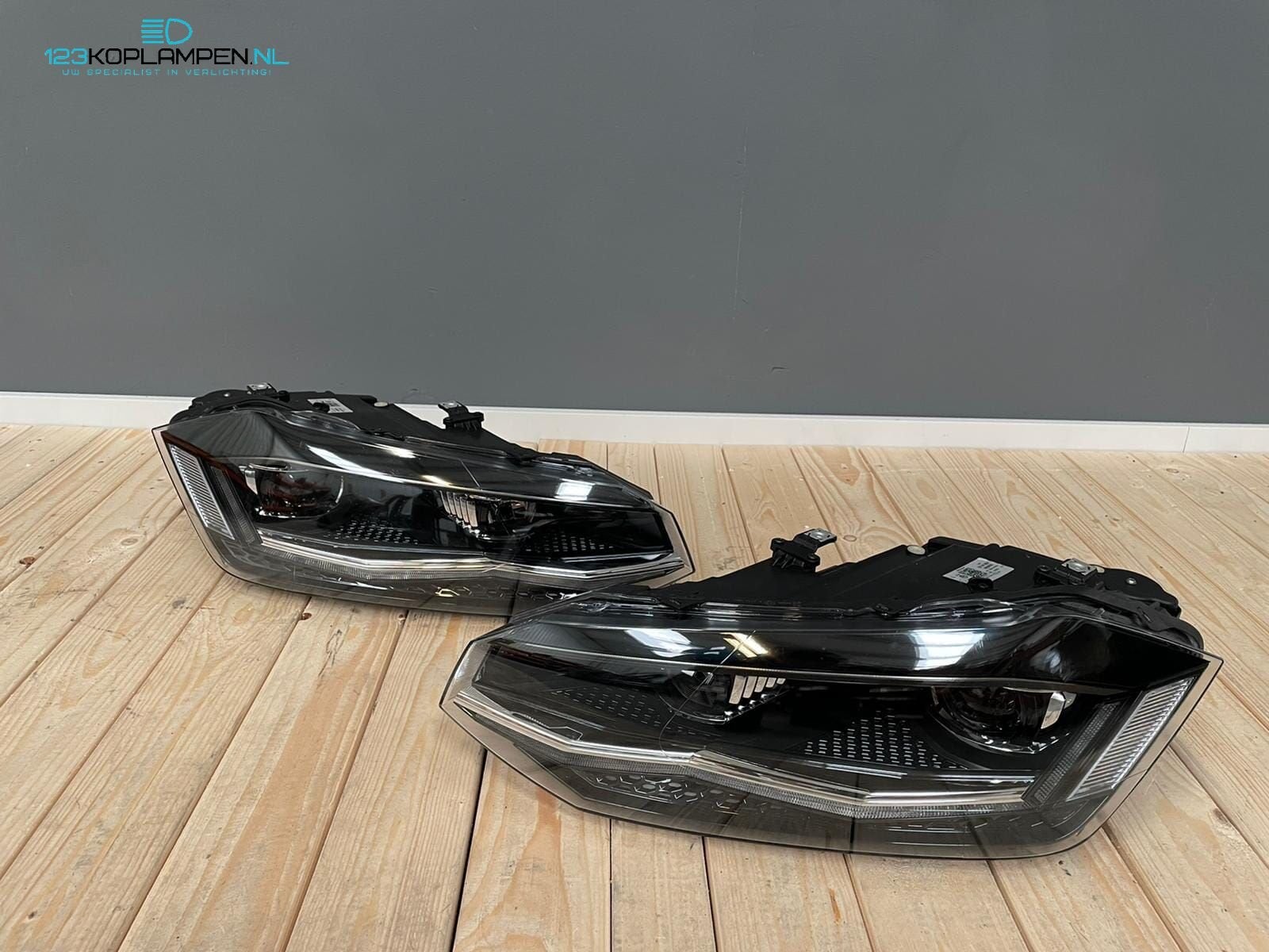 Volkswagen Polo 2G Full LED koplamp koplampen links rechts, Ophalen, Gebruikt, -, Volkswagen