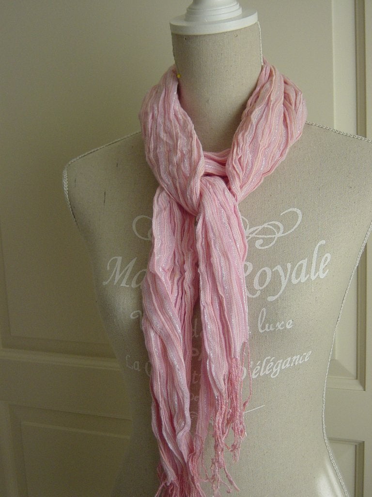 Sjaal roze NIEUW, Kleding | Dames, Ophalen of Verzenden, Nieuw, Maat 46/48 (XL) of groter, Sjaal