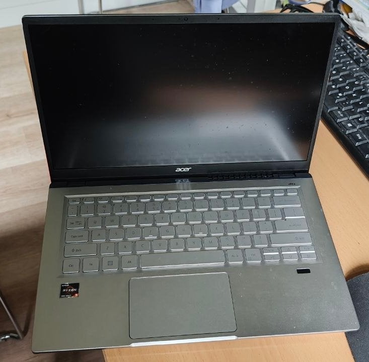 Laptop Acer Swift X N20C12 (defect)