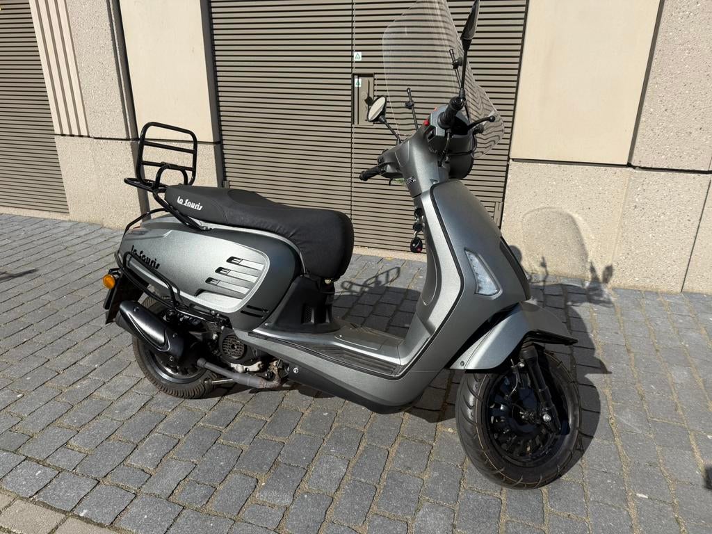 La Souris Snorscooter, Designo uitvoering uit 2021, Zo goed als nieuw, Benzine, Ophalen, Overige merken