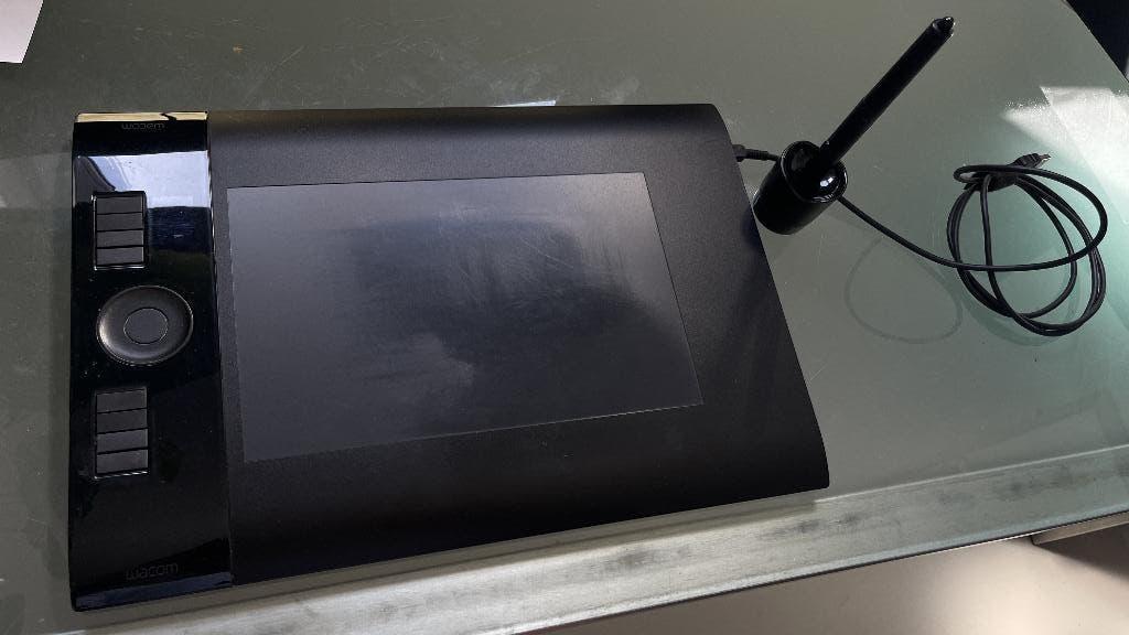 Wacom Intuos 4 PTK-640 met pen, Computers en Software, Tekentablets, Ophalen of Verzenden, Gebruikt, Bedraad, Wacom Intuos