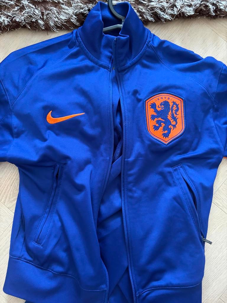 Nike Oranje Trainingspak KNVB - Maat S, Kleding | Heren, Sportkleding, Blauw, Overige maten, Ophalen of Verzenden, Zo goed als nieuw