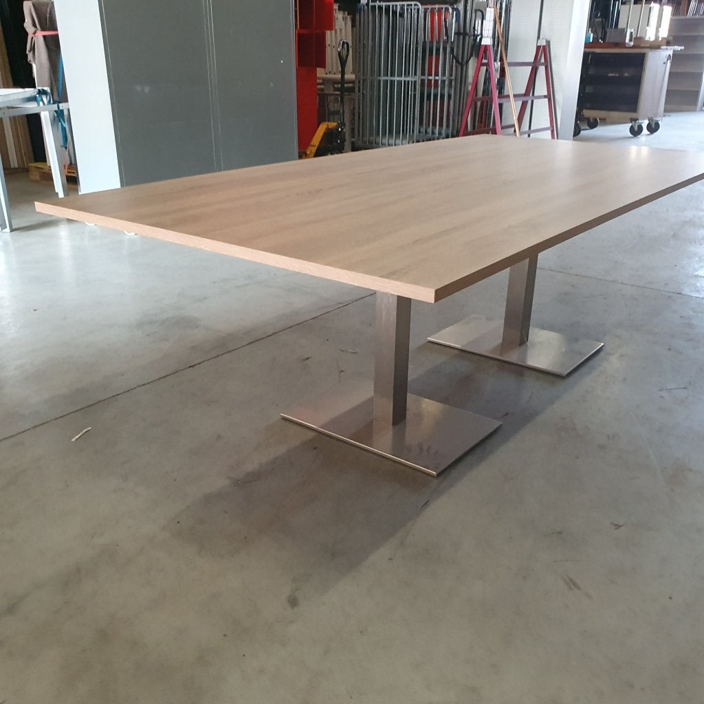 Pedrali vergadertafel met nieuw blad - 240x120 cm, Niet ingevuld, Gebruikt, Niet ingevuld, Niet ingevuld