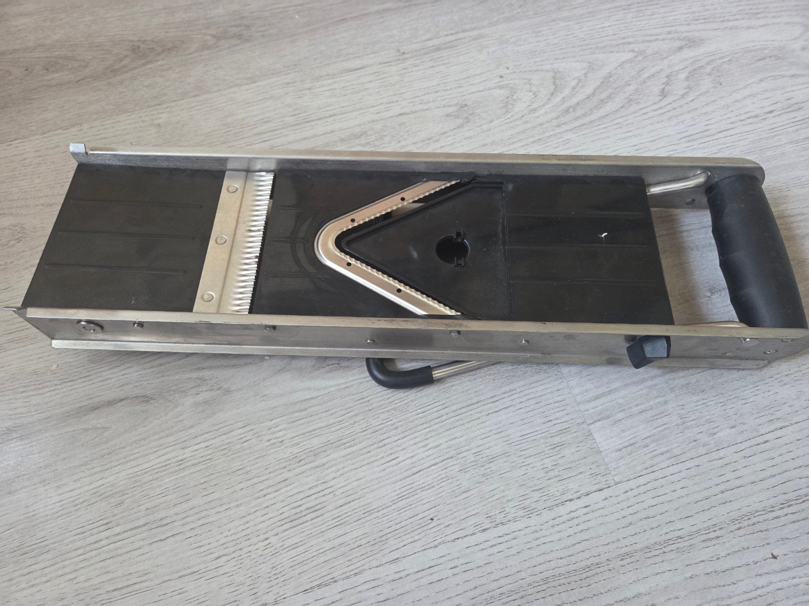 Professionele mandoline snijmachine, Ophalen, Gebruikt, Zilver, Metaal