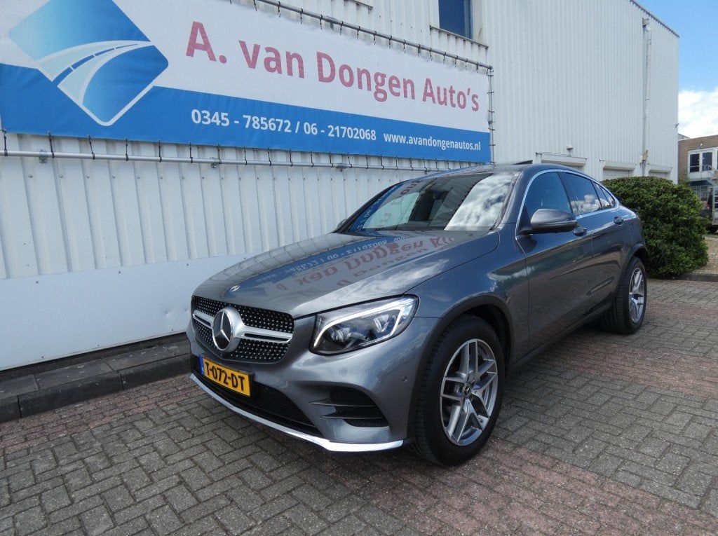 Mercedes-benz GLC COUPE 250 4MATIC AMG,ACC,360.Dak,Memory,Tr, Auto's, Mercedes-Benz, Automaat, Gebruikt, Euro 6, 4 cilinders