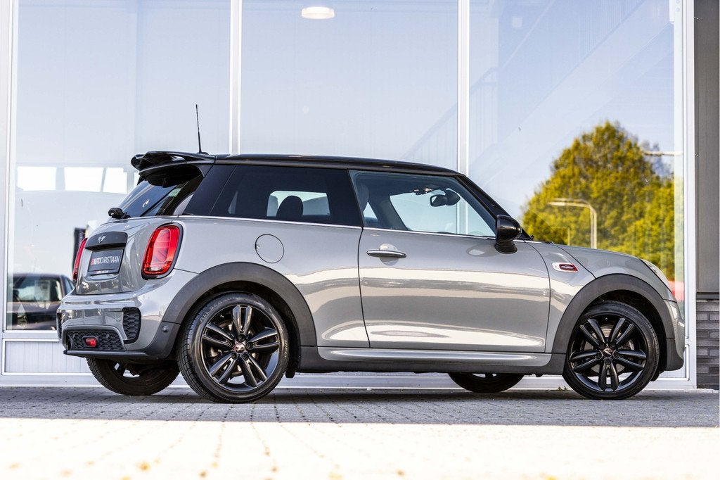 MINI Mini 1.2 One Pepper Business JCW | LED | Stoelverwarmin, Voorwielaandrijving, 12 maanden, Stof, Gebruikt