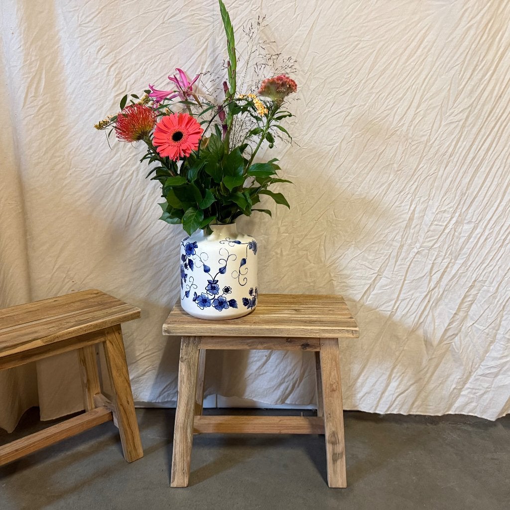Robuust krukje - massief teak - TTM Wonen, TTM Wonen, Meubels – (Perzische) Tapijten en Woonaccessoires, Taag 63, 2491 CS, Den Haag (Forepark)