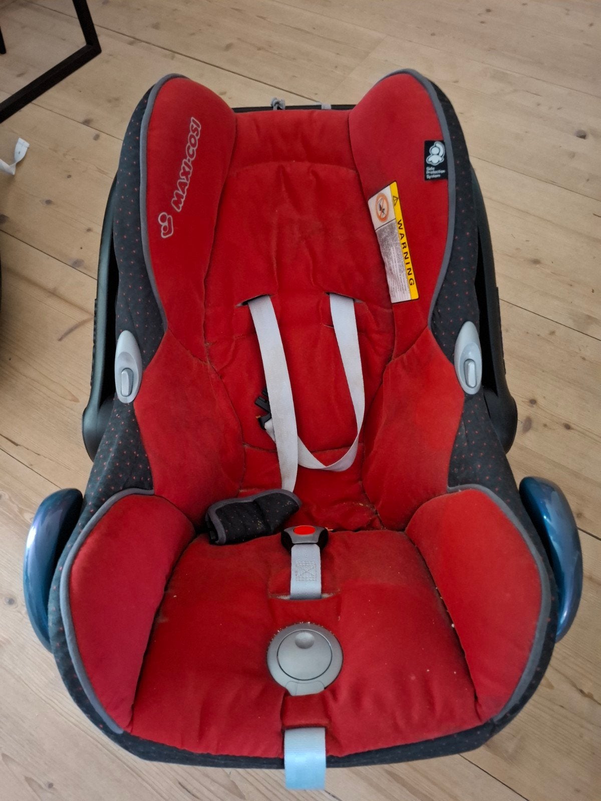 Maxi Cosi Cabriofix + isofix en Meyco hoes, Kinderen en Baby's, Autostoeltjes, Ophalen, Gebruikt, Zijbescherming, Isofix
