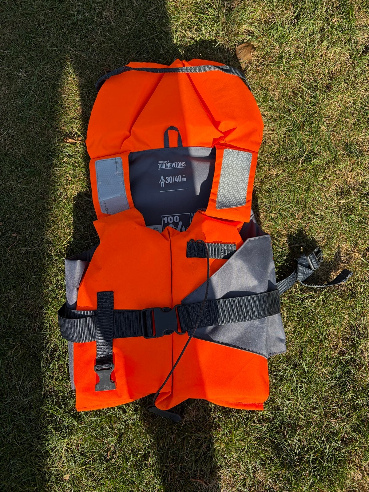 Reddingsvest 100N 30-40kg - Zo goed als nieuw, Ophalen, Zo goed als nieuw, Overige typen