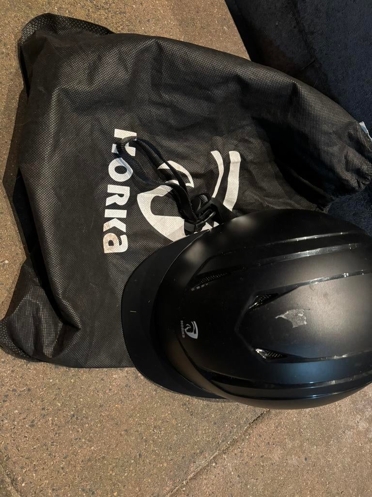 Horka kinder cap, Ophalen of Verzenden, Zo goed als nieuw, Dressuur