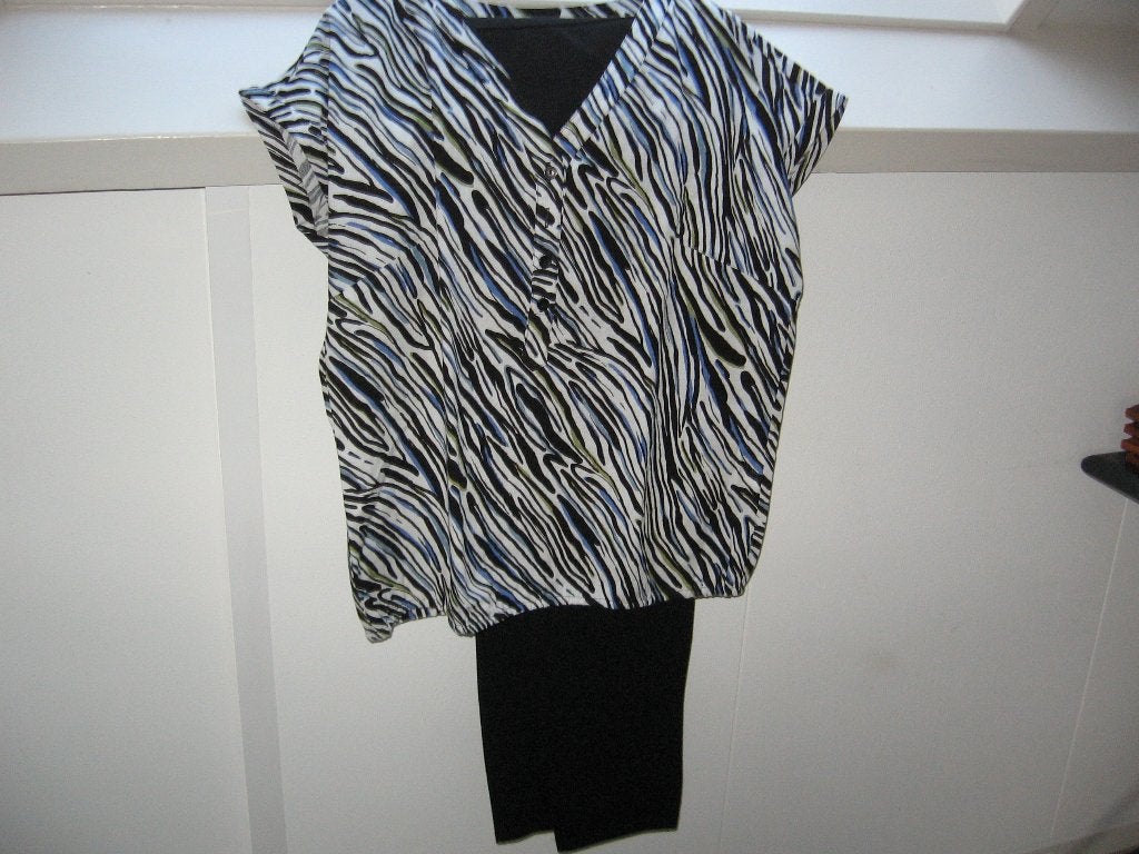 Leuke set zwart lange broek + blouse maat L samen €35,- ONLY, Kleding | Dames, Ophalen of Verzenden, Nieuw, Zwart