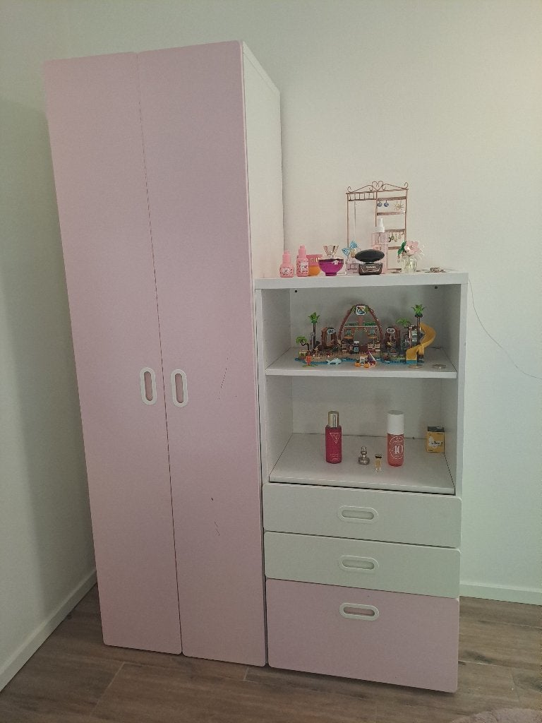 *** Gratis *** Kledingkasten roze IKEA en boekenkast, Ophalen, Gebruikt, 50 tot 100 cm, 150 tot 200 cm