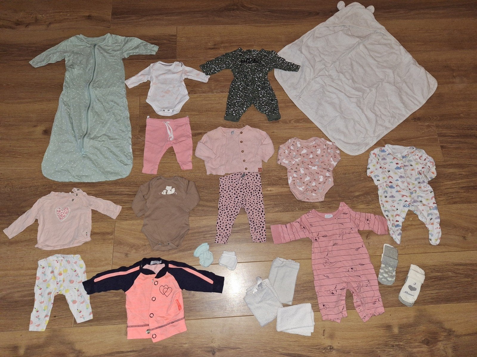 Meisjes kleding pakket
Maat 50/56
21delig, Ophalen of Verzenden, Zo goed als nieuw, Maat 50