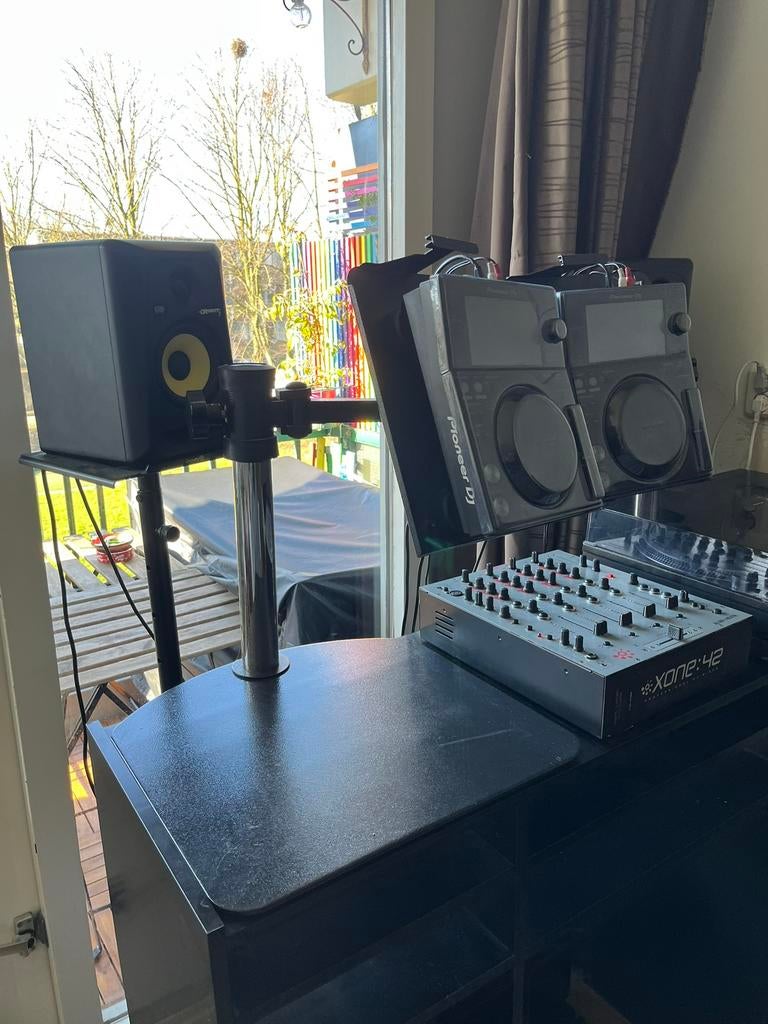 Antoc CJS-2 paar Stands voor CDJ en XDJ Spelers, Muziek en Instrumenten, Ophalen, Zo goed als nieuw, Dj-set, Overige merken