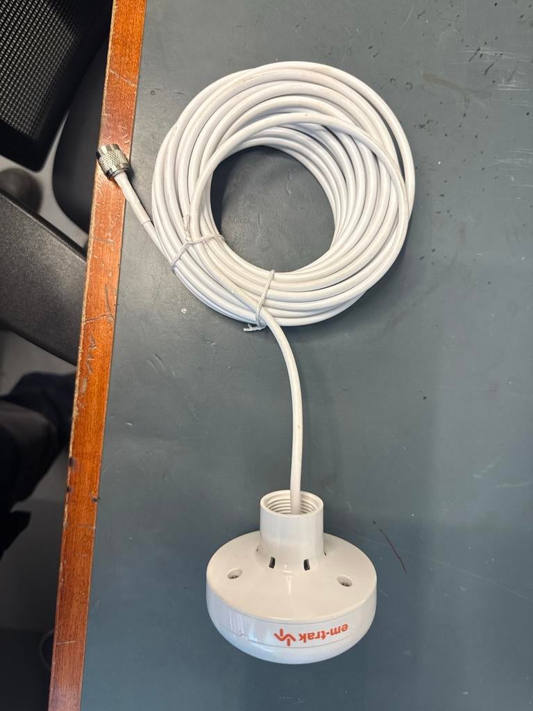 Em-trak Antenne met kabel, Ophalen of Verzenden, Gebruikt, Antenne