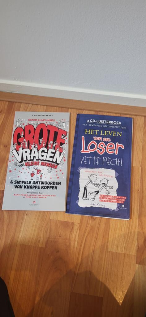 Luisterboeken: Grote Vragen & Het Leven van een Loser, Boeken, Luisterboeken, Ophalen of Verzenden, Gemma Elwin Harris, Jeff Kinney