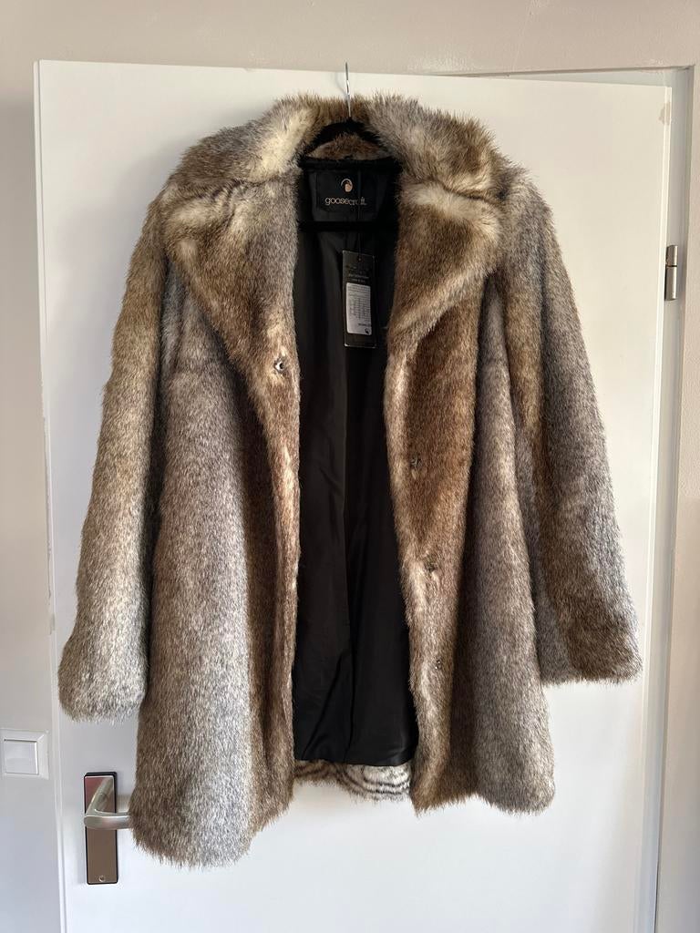 Goosecraft Faux Fur bontjas Maat S - NIEUW, Kleding | Dames, Jassen | Winter, Ophalen of Verzenden, Nieuw, Maat 36 (S), Bruin